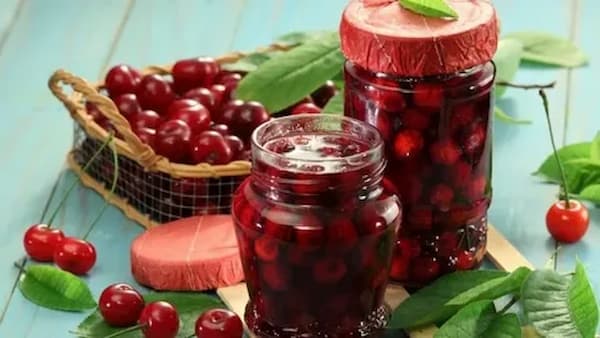 تصویر 5 از قیمت کمپوت آلبالو شیشه ای + خرید باور نکردنی